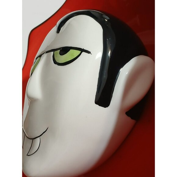 Haunted Halls Halloween Vampire Dracula Plate Ceramic Red & Black - Picture 5 of 13
